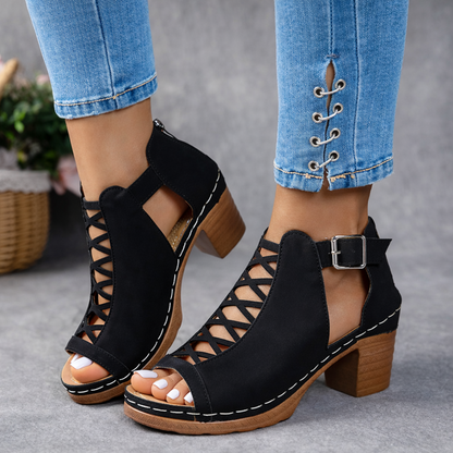 Wanderlace Heel