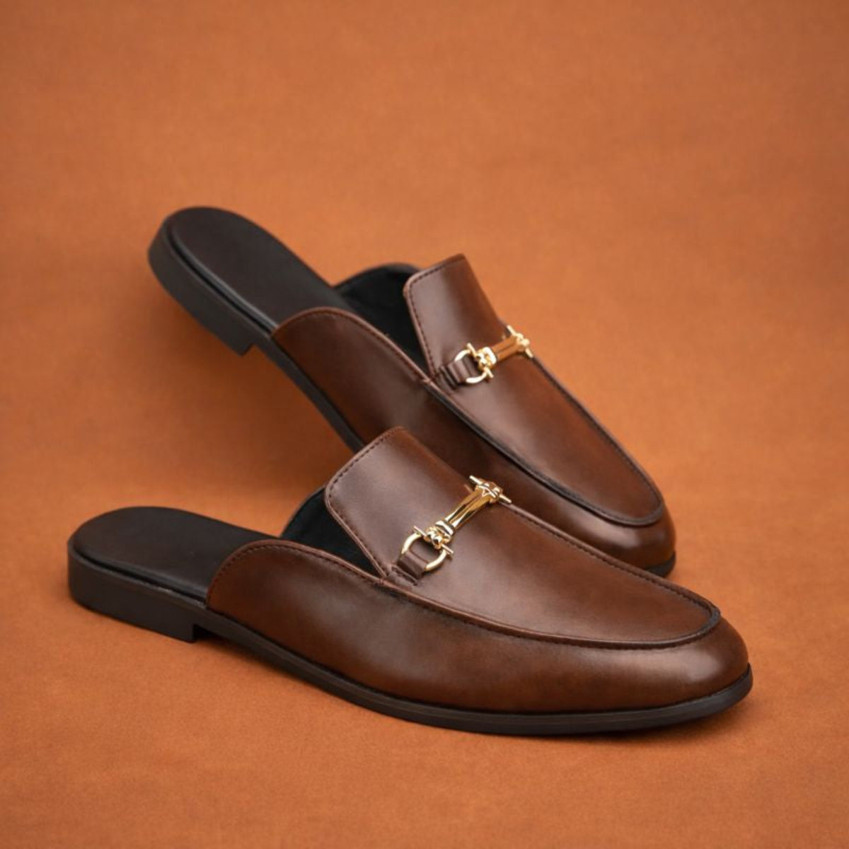 Commodore Mule with Horsebit