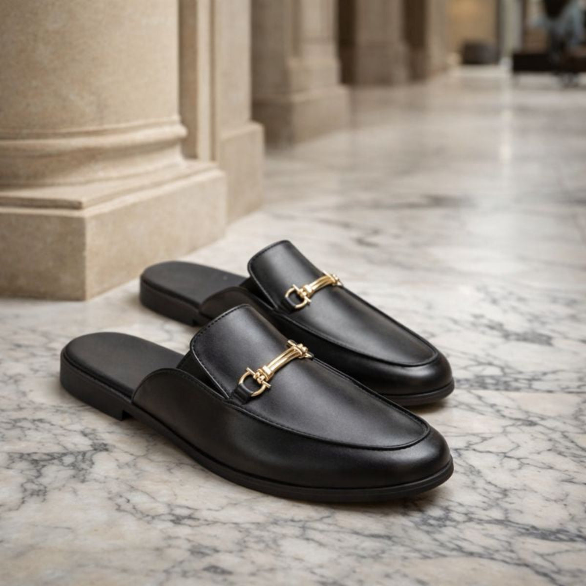 Commodore Mule with Horsebit